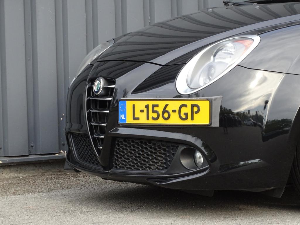 Alfa Romeo MiTo 1.4 t quadrifoglio verde 170pk | blue&me | leder | navi