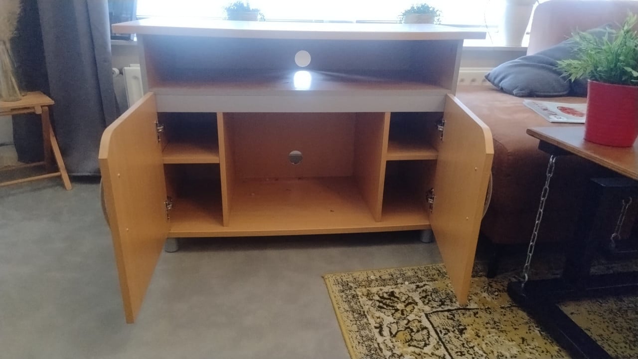 TV kastje
