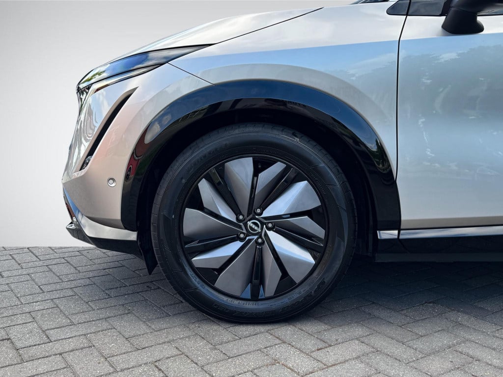 Nissan Ariya evolve 91 kwh nl-auto + 1e eigenaar! | panoramadak | stoelverw