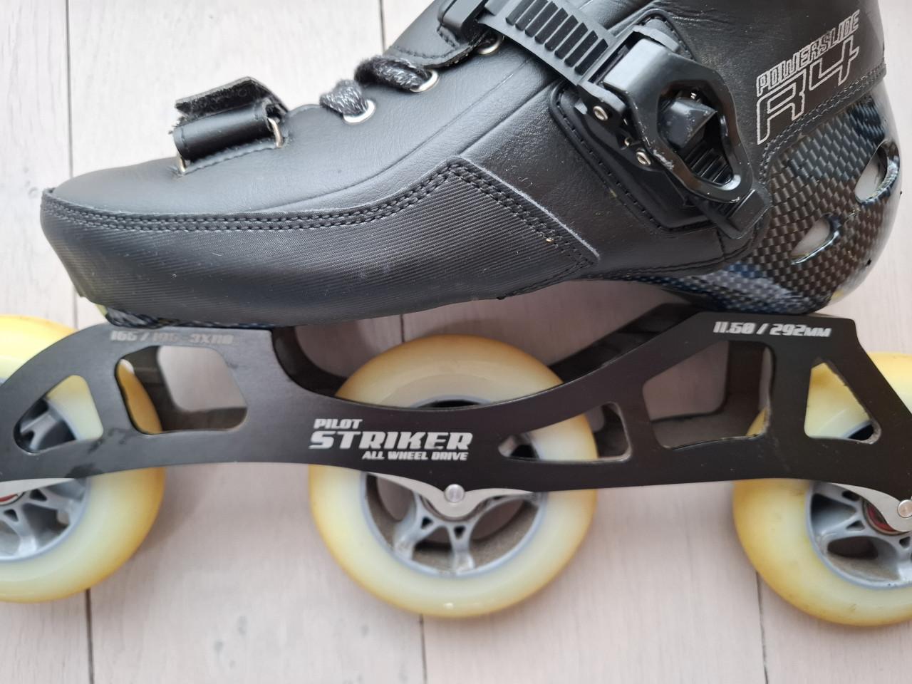 Powerslide R4 Skeelers