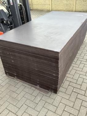 Nieuwe Betonplex gladde platen 18mm 125x250