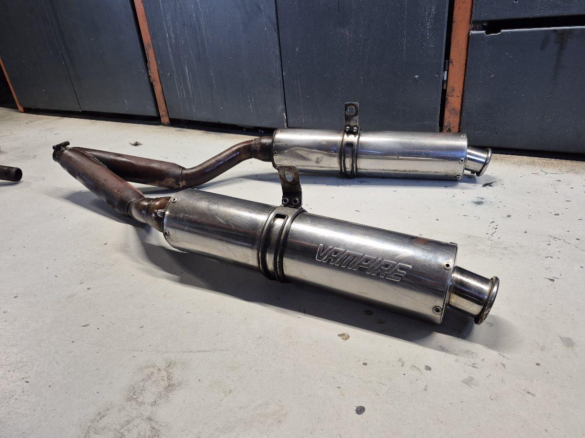 10.000 Nieuwe en gebruikte motor onderdelen