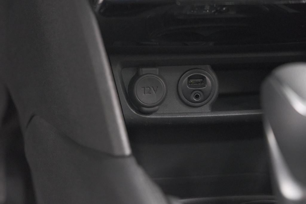 Peugeot 208 puretech 100 eat6 allure | panoramadak | camera | navigatie