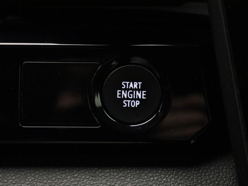 Renault Austral 1.2 e-tech full hybrid 200 techno | automaat | apple carpla