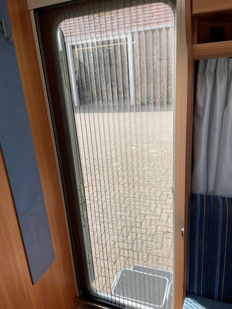 Knaus Sport 450 FU met mover