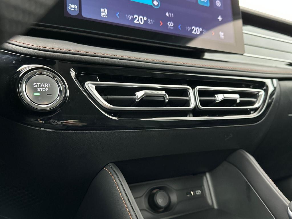 MG Hs 1.5 phev luxury | voorraad voordeel | op=op | leder | 100 km elektris