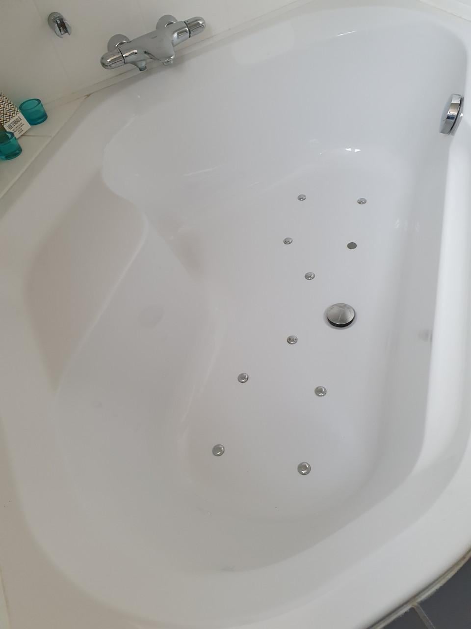 Bubbelbad Wilux (hoek)