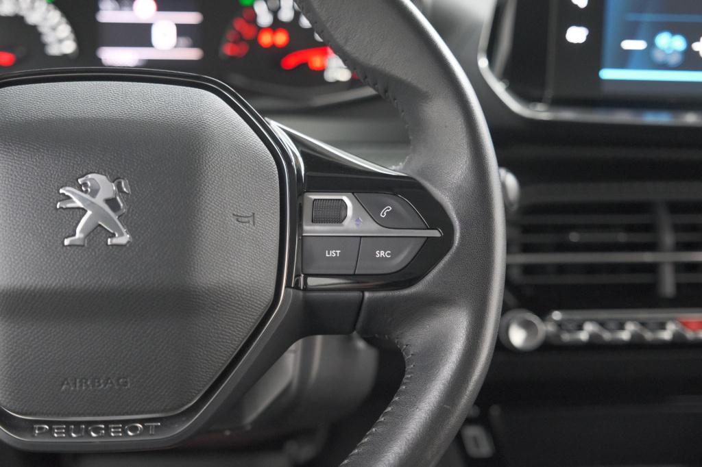 Peugeot 208 puretech 75 active pack | navigatie | parkeersensoren | apple c