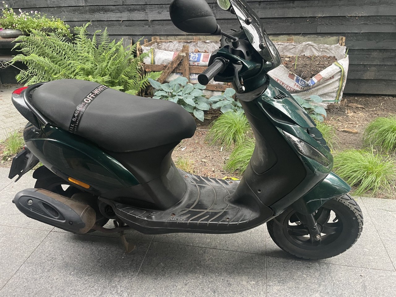 Piaggio zip 4t