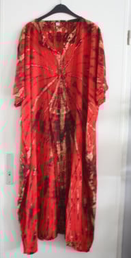 Batik rode jurk 1 maat