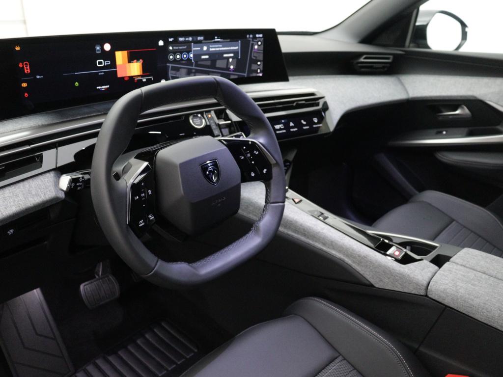 Peugeot 5008 hybrid 136pk automaat allure voorraad voordeel