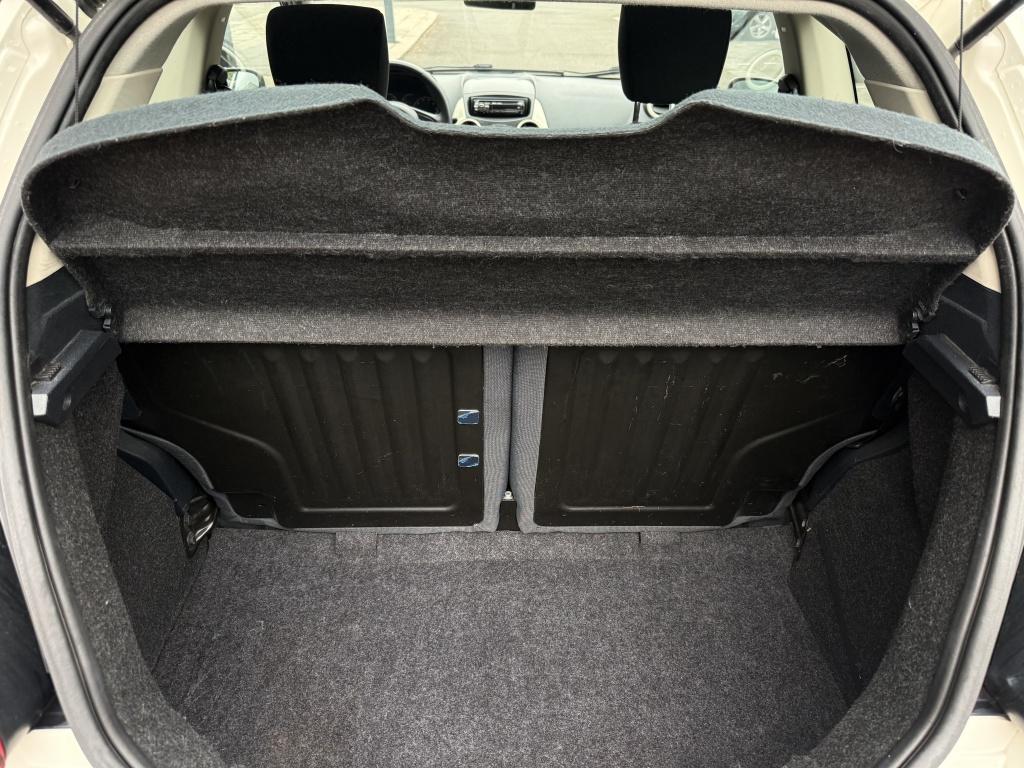 Ford KA 1.2 comfort - nieuwe distributie + grote beurt -