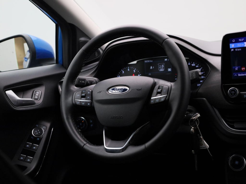 Ford Puma 1.0 ecoboost hybrid titanium x | lmv | led | parkeer sensoren | c