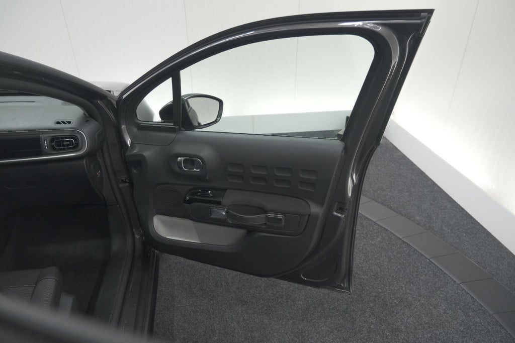 Citroen C3 puretech 110 eat6 max | apple carplay | parkeersensoren | climat