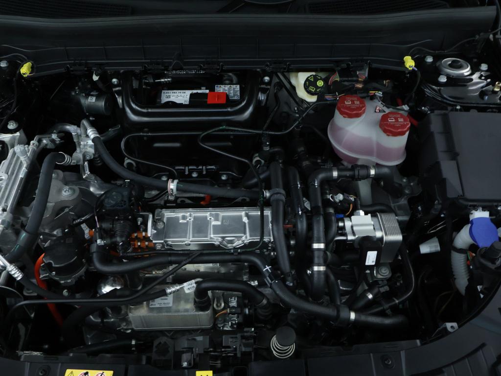 Mercedes-Benz Eqb 250+ essential line 7p. 71 kwh | parkeerpakket met achter