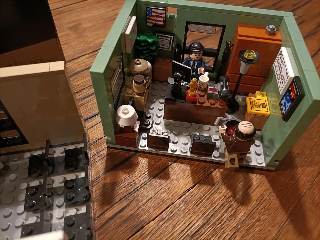 LEGO 21336: The Office