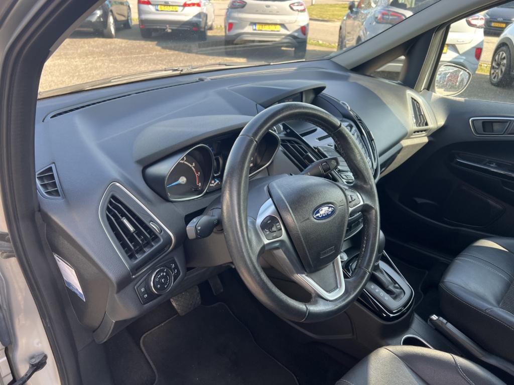 Ford B-max 1.6 ti-vct 105pk automaat titanium , trekhaak , voorruitverwarmi