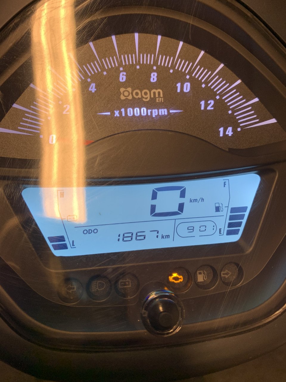 AGM VX50 MET WINDSCHERM NU 995,= RIJKLAAR