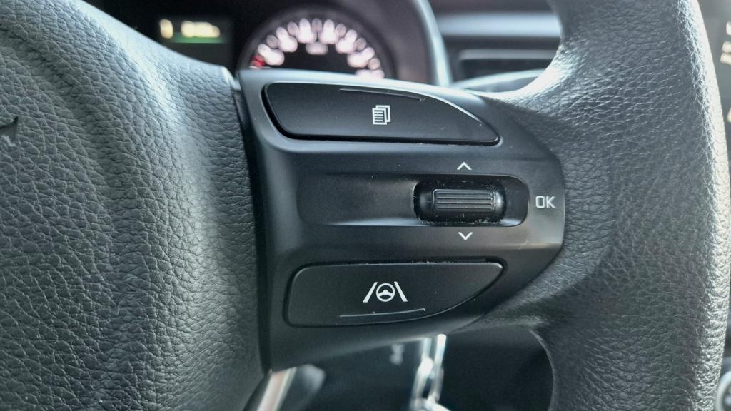 Kia Stonic 1.0 t-gdi mhev c.l.|airco|apple carplay|navi