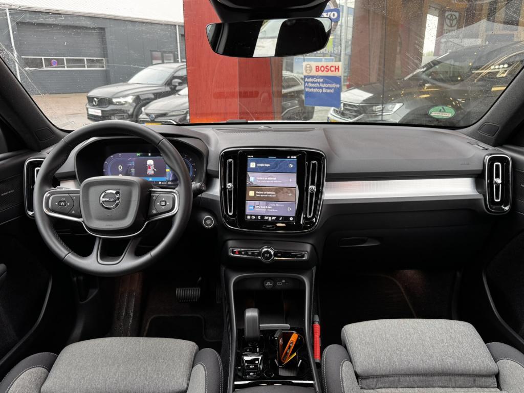 Volvo XC40 2.0 b4 plus dark | 18'' lmv | trekhaak | harman kardon