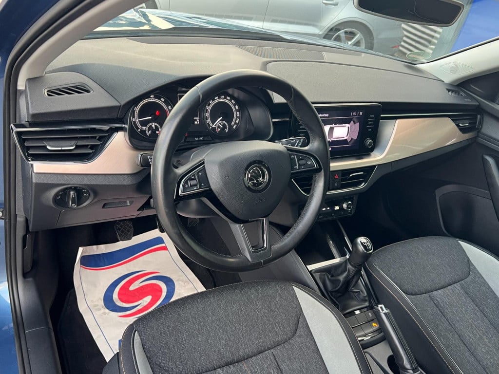 Skoda Kamiq 1.5 tsi act business edition, 150 pk, achteruitrijcamera enz...