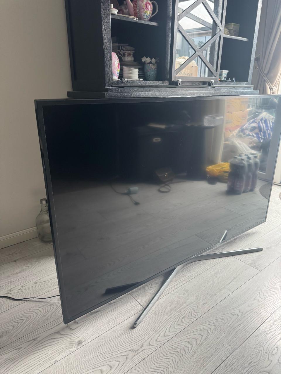 Smart tv Samsung 65 inch 4k
