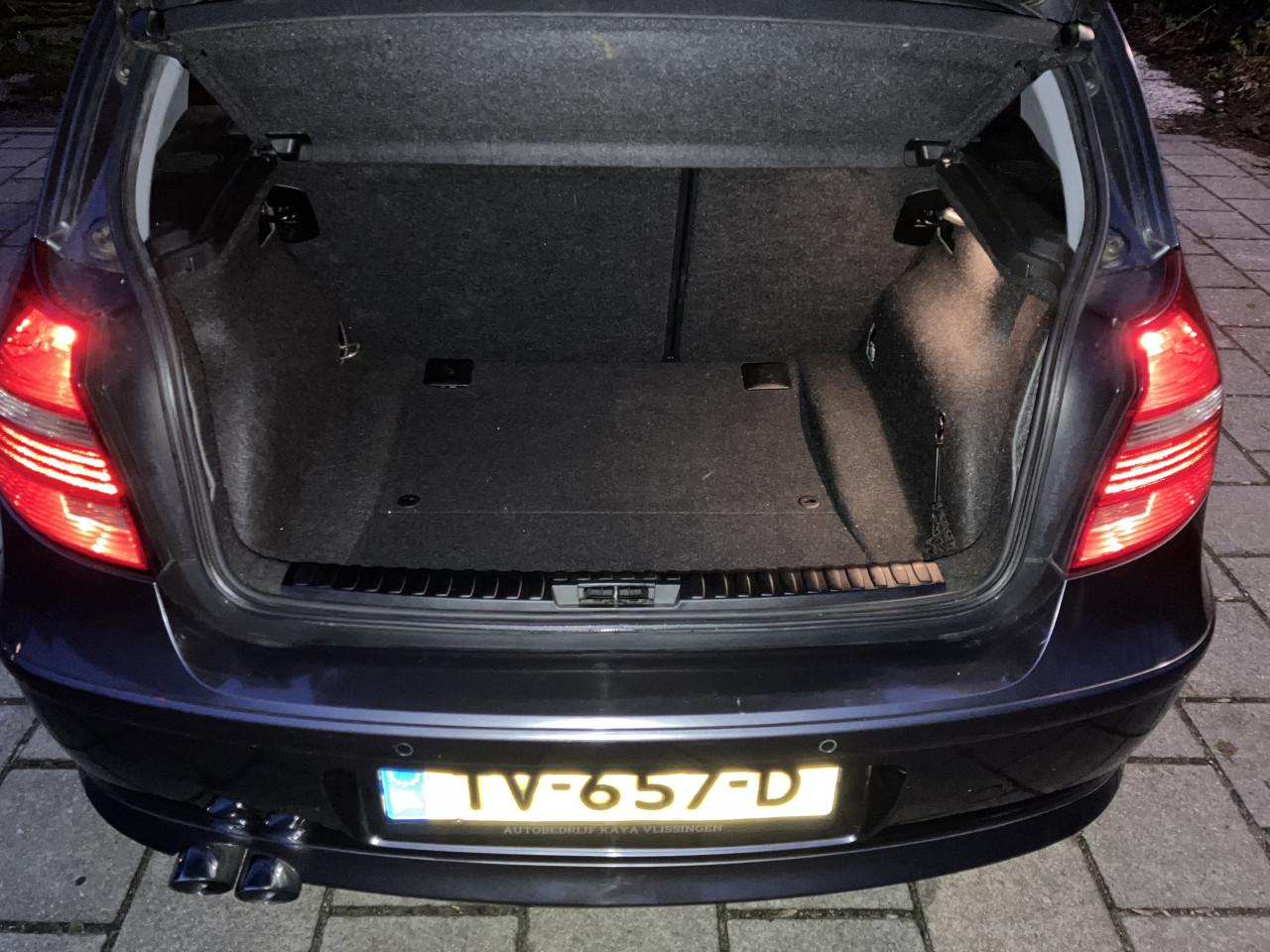 BMW 1-Serie 2.0 118I 3DR 2007 Grijs