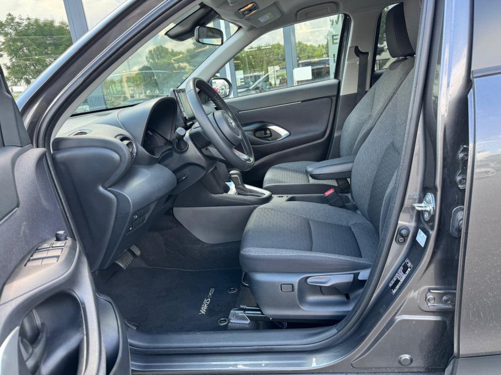 Toyota Yaris Cross 1.5 hybrid business