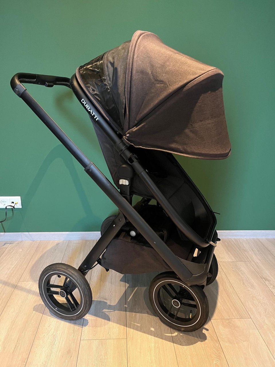 Kinderwagen - nette staat - zeer compleet met accessoires