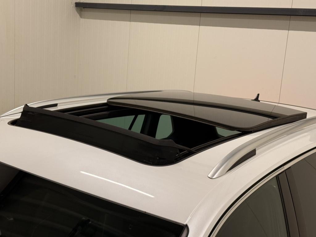 Volkswagen Tiguan 2.0 tsi 4motion r-line | bomvol | standkachel |leder | me