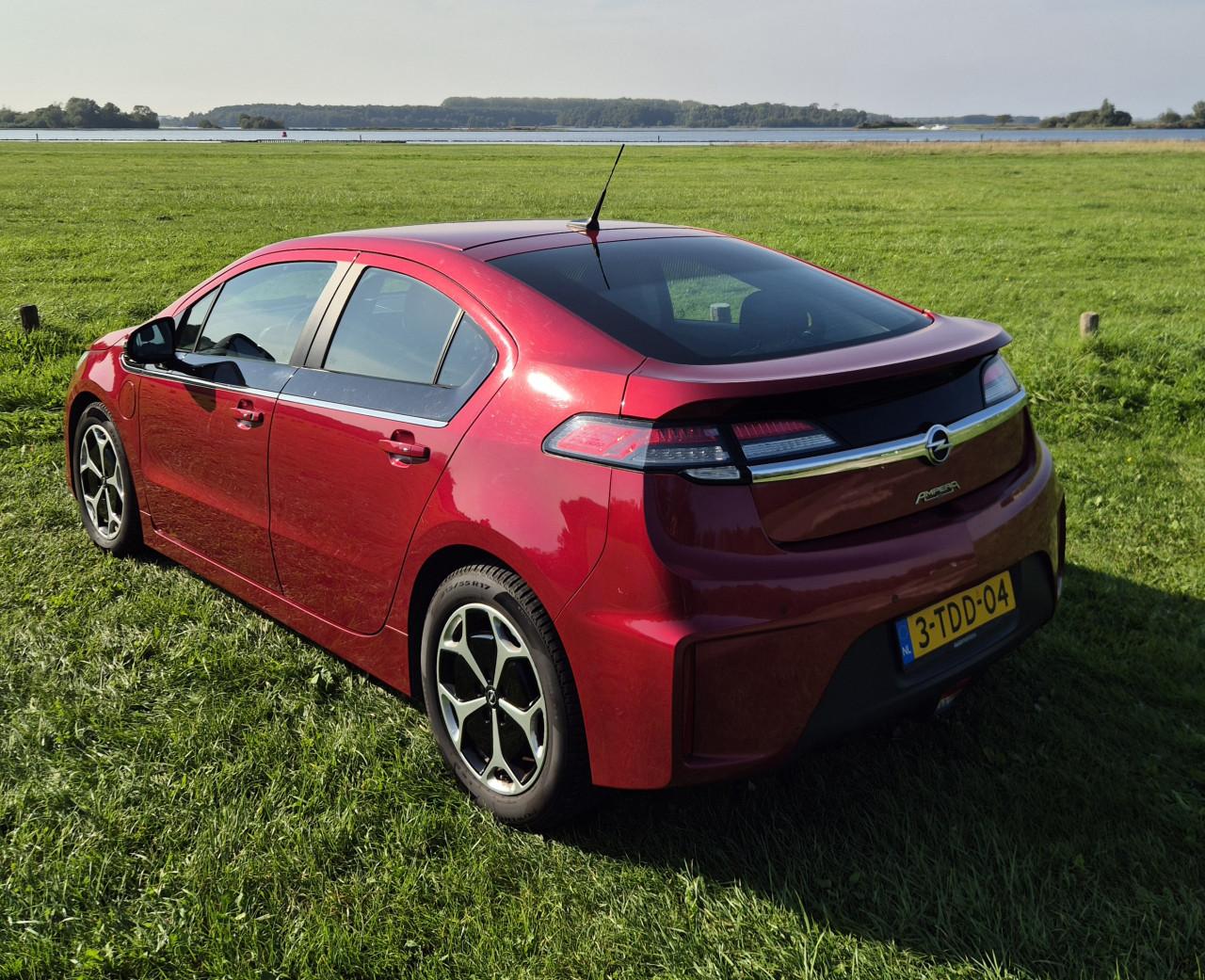 Opel Ampera 2013