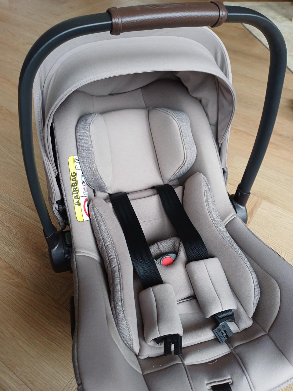 Nuna Pipa Next autostoeltje + Base Next (draaibaar)