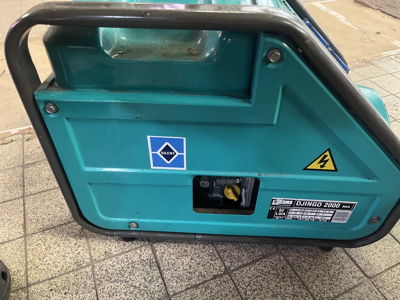 TEAB Compact aggregaat 220 of 12 v