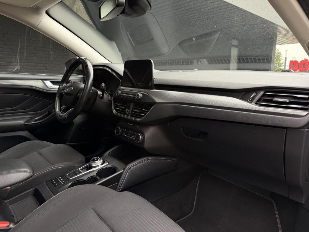 Ford Focus wagon 1.0 ecoboost titanium business - veel opties! -
