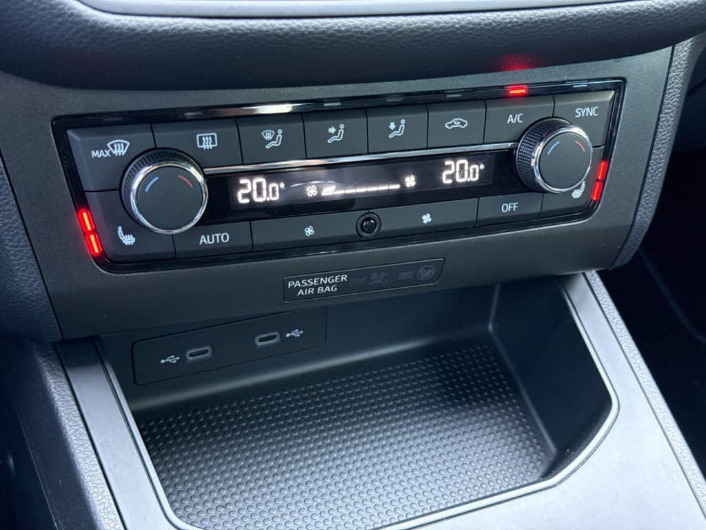 Seat Ibiza 1.0 tsi fr business intense plus | nl-auto | 1e eig | navi | car
