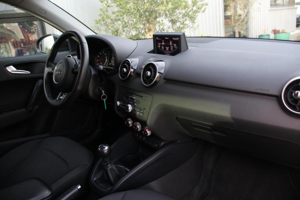 Audi A1 Sportback 1.4 tfsi s-line - stoelverwarming - parkeersensoren - 17 