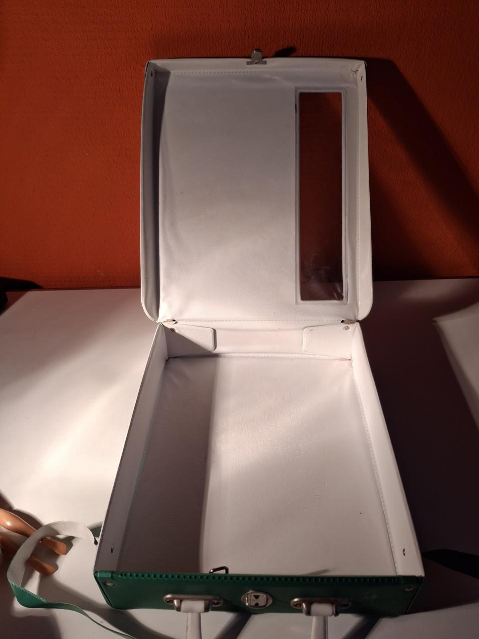 Barbie Fleur koffertje