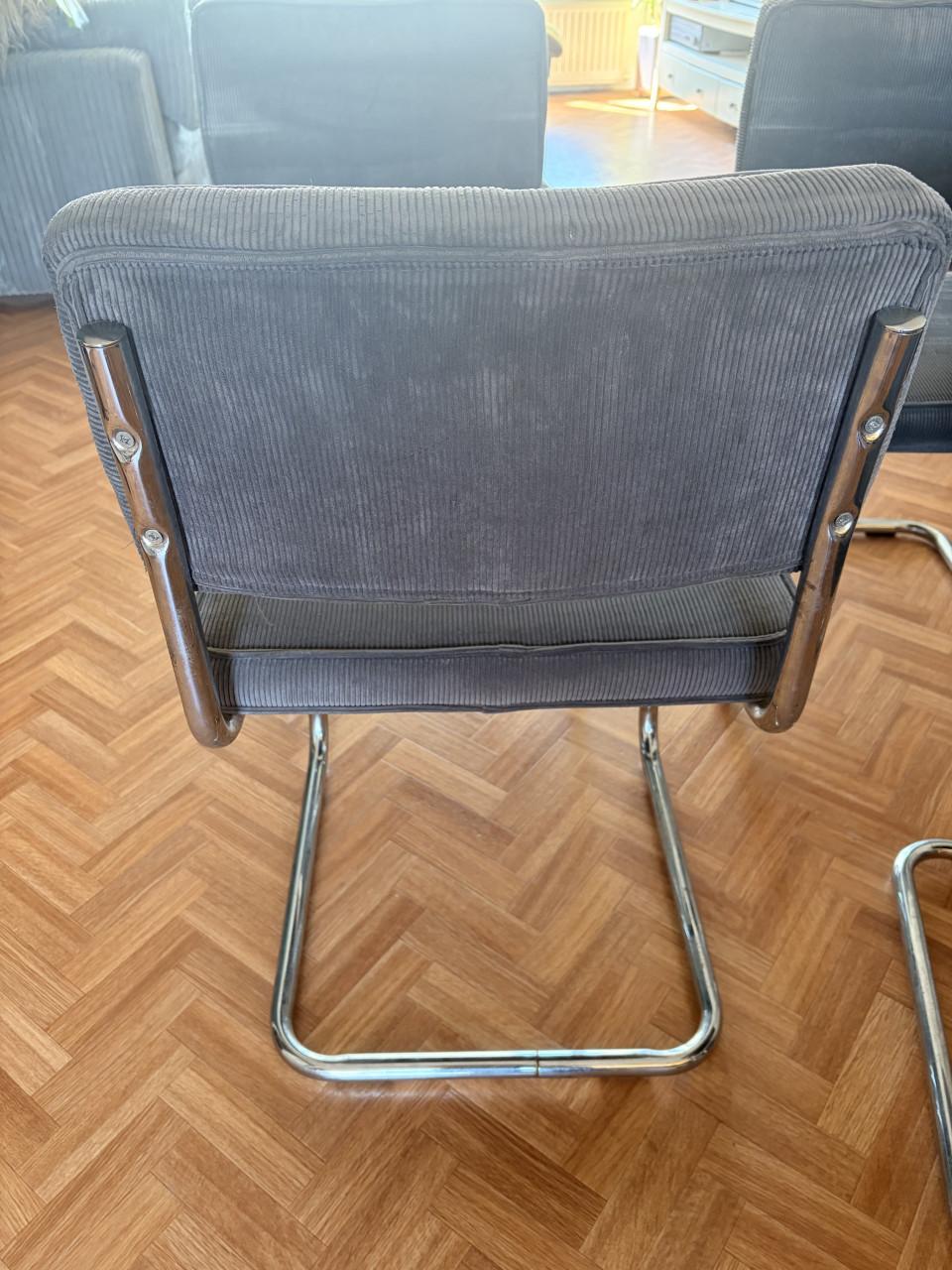 Eetkamer stoelen