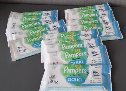 Baby verzorging. PAMPERS BILLENDOEKJES