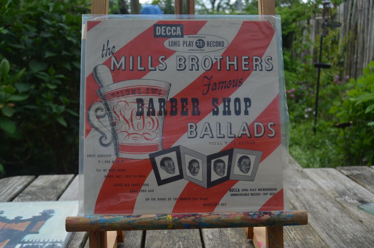 Heel veel LP's Mills Brothers (4)