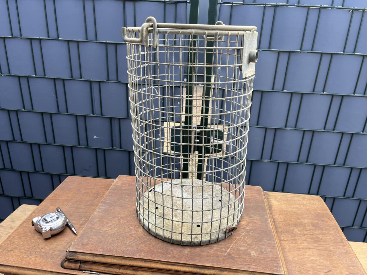 Draadgaas afvalbak Tomado staal verzinkt