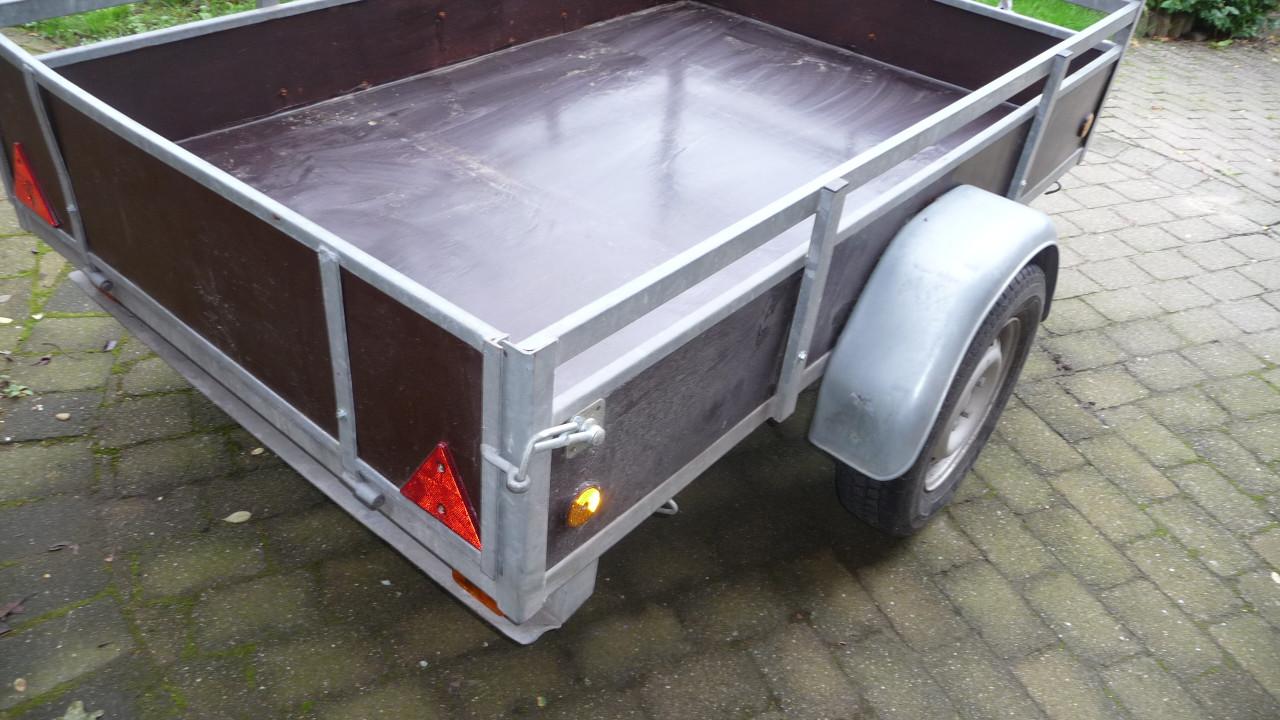 TE KOOP ONGEREMDE ENKELASSER