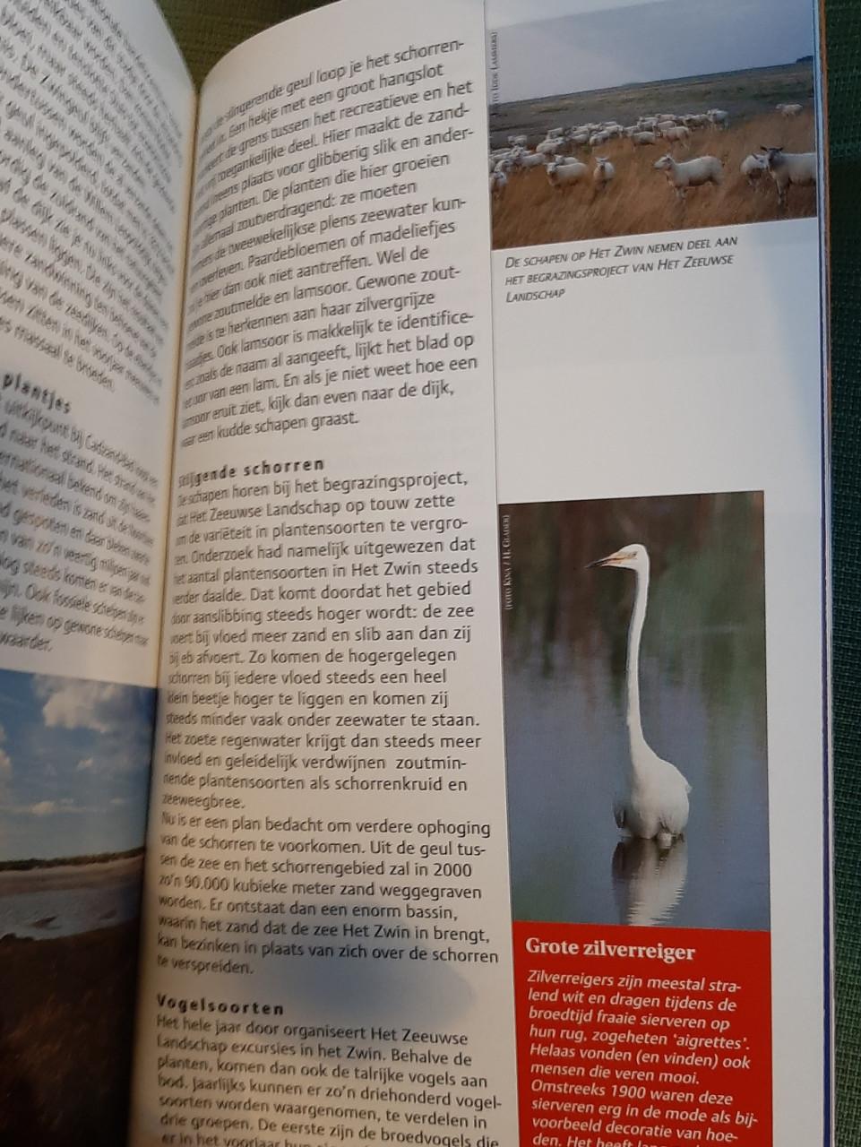 Natuur dichtbij. Twaalf deeltjes, per provincie over het Ned. landschap