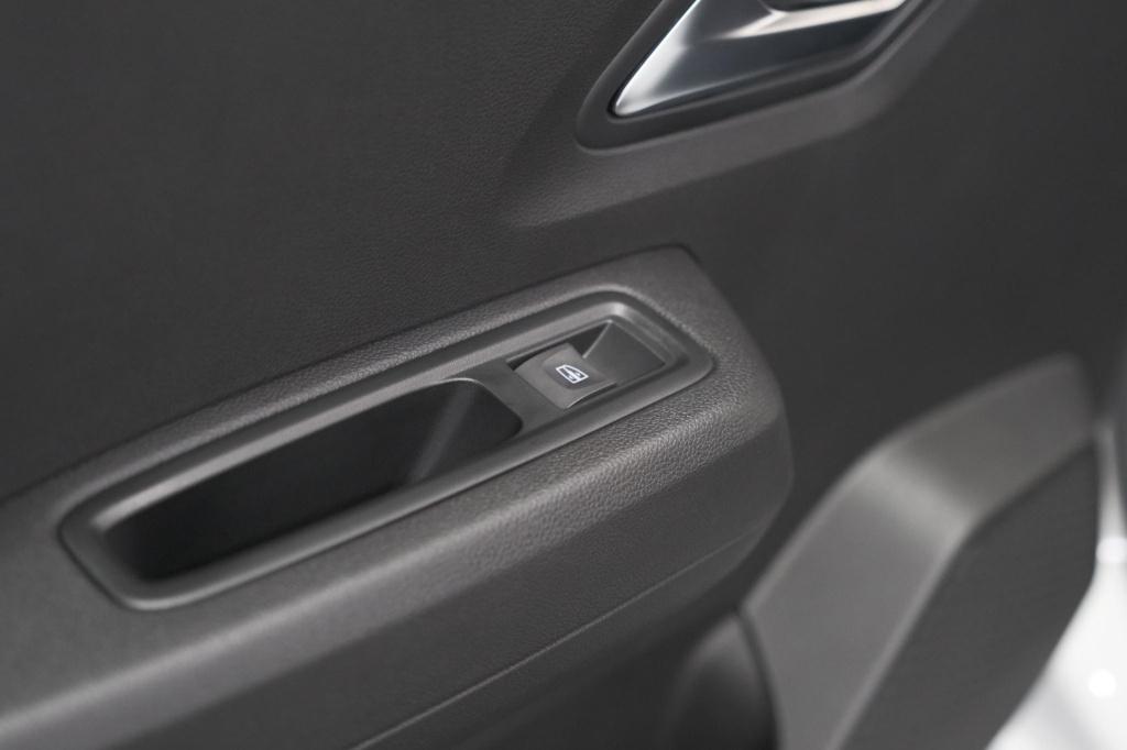 Dacia Sandero Stepway 1.0 tce 90 comfort | apple carplay | parkeersensoren 