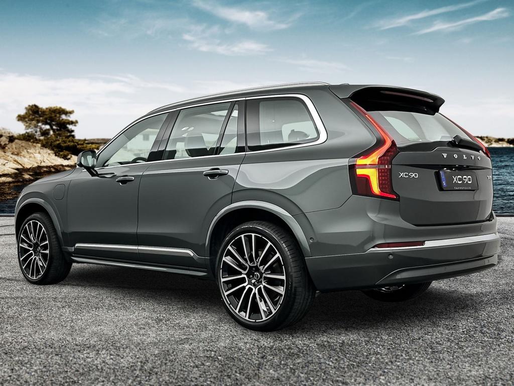 Volvo XC90 ultra bright recharge plug-in hybrid awd