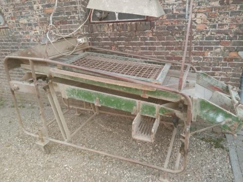 Oude aardappel sorteer machine