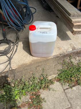 Te koop 20 ltr jerrycans diesel en benzine