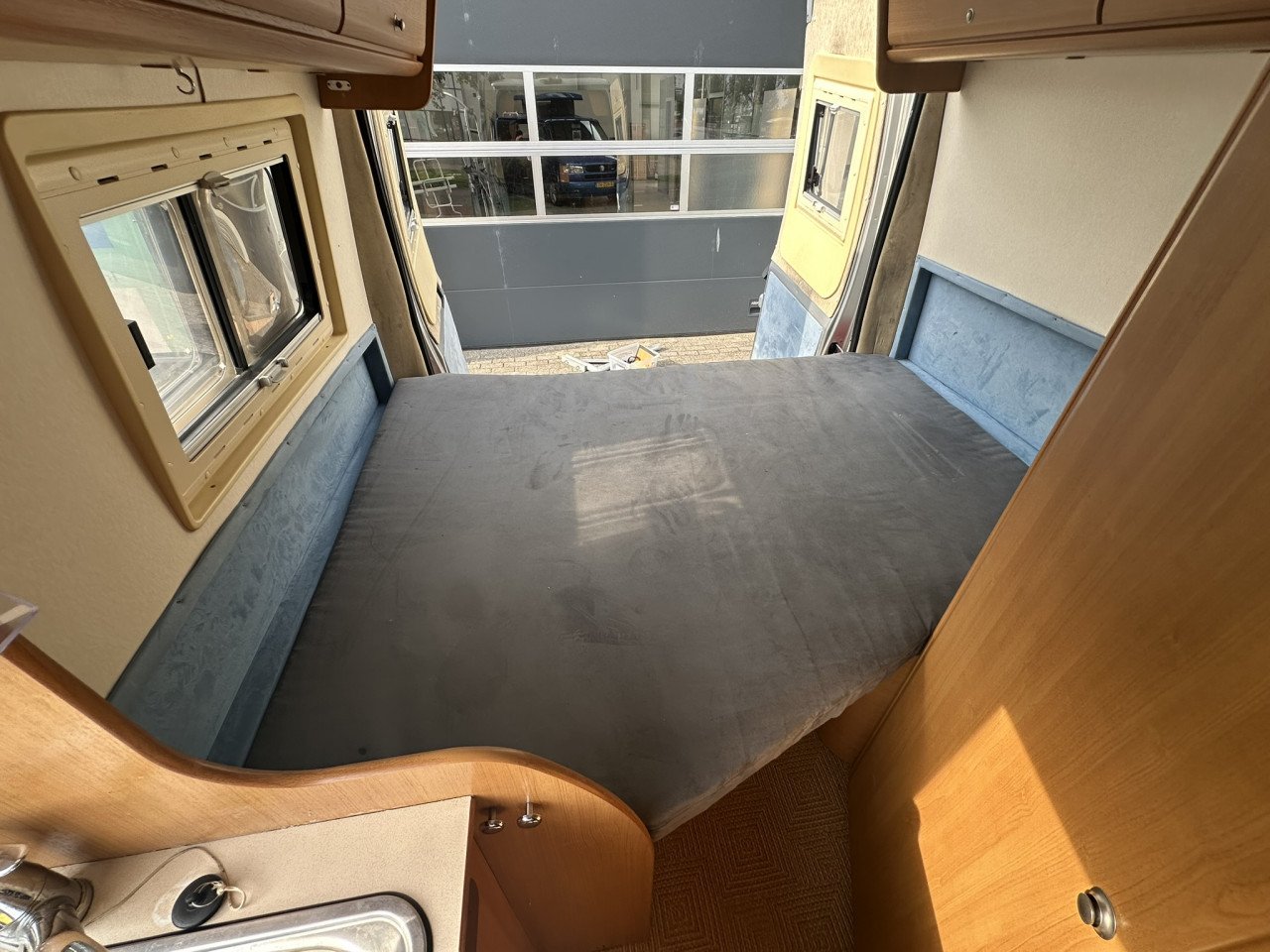 4 persoons Fiat Ducato Trigano Eurocamp buscamper. garantie, jaar apk
