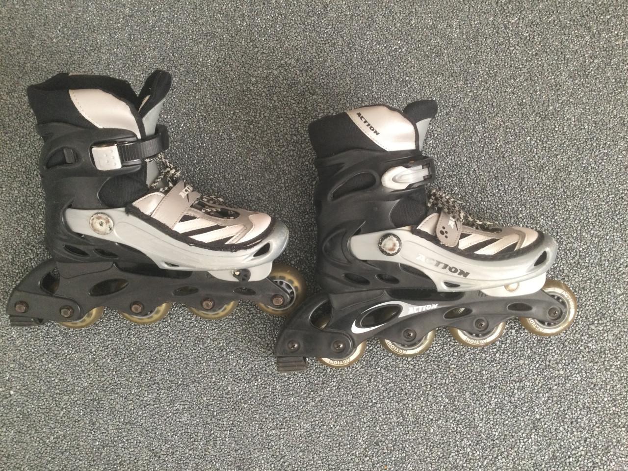 Te koop: skeelers maat 35-38