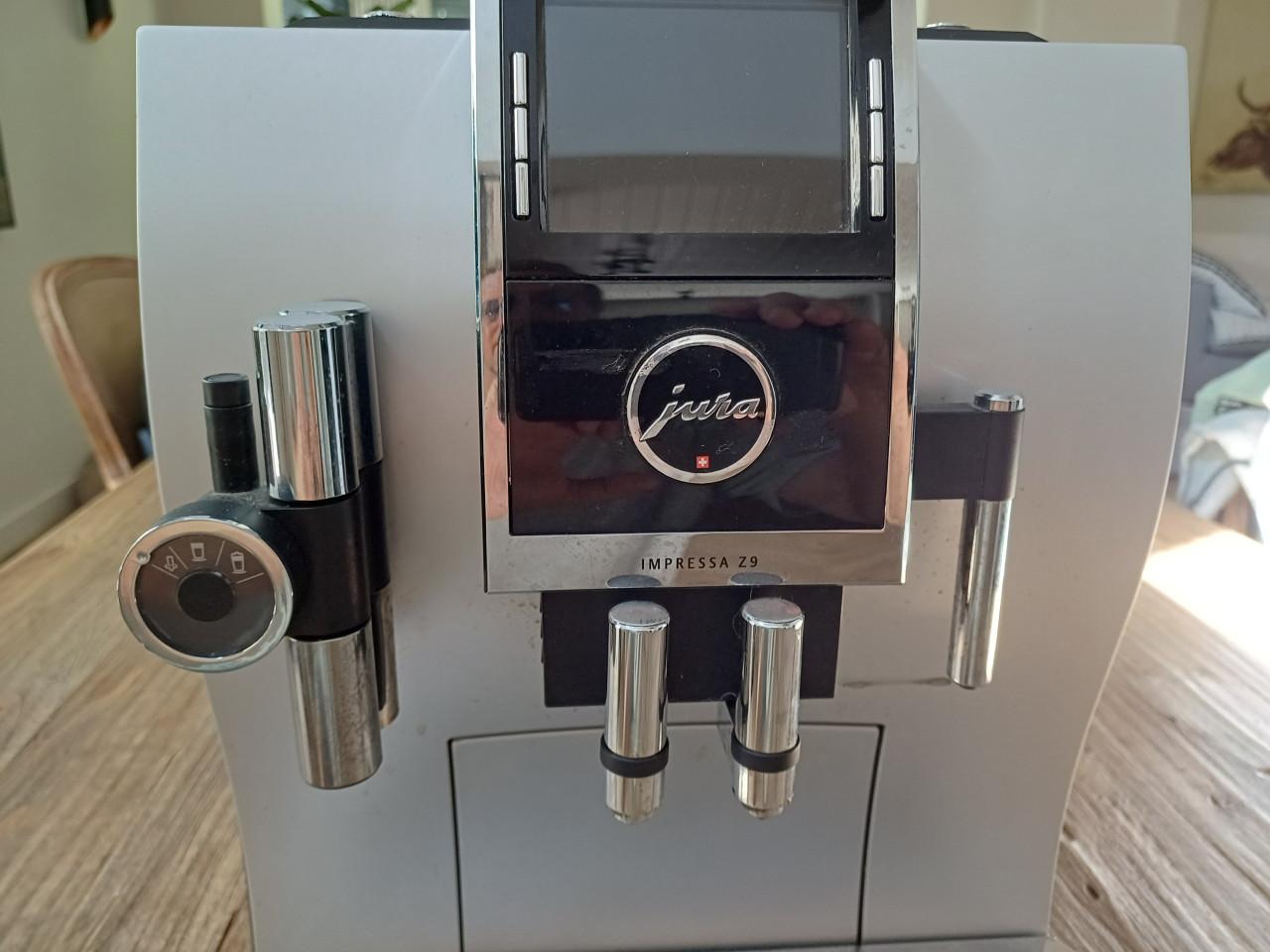 Te koop koffiemachine Jura Impressa Z9